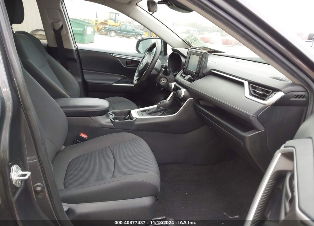 2020 TOYOTA RAV4 LE VIN: 2T3F1RFV6LW105415