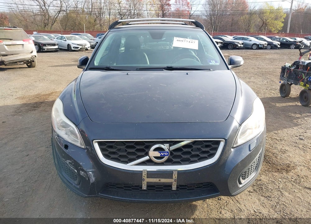 2013 VOLVO C30 T5/T5 PLATINUM/T5 PREMIER/T5 PREMIER PLUS/T5 R-DESIGN/T5 R-DESIGN PLATINUM/T5 R-DESIGN PREMIER VIN: YV1672MK3D2300603