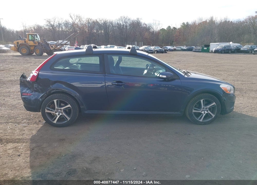 2013 VOLVO C30 T5/T5 PLATINUM/T5 PREMIER/T5 PREMIER PLUS/T5 R-DESIGN/T5 R-DESIGN PLATINUM/T5 R-DESIGN PREMIER VIN: YV1672MK3D2300603