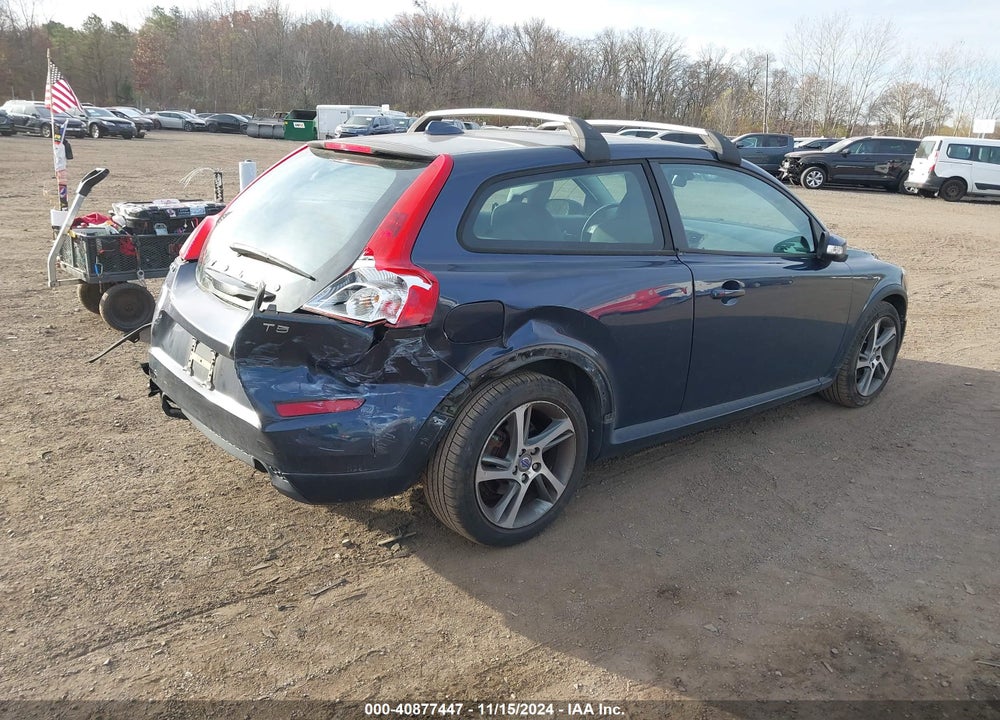 2013 VOLVO C30 T5/T5 PLATINUM/T5 PREMIER/T5 PREMIER PLUS/T5 R-DESIGN/T5 R-DESIGN PLATINUM/T5 R-DESIGN PREMIER VIN: YV1672MK3D2300603
