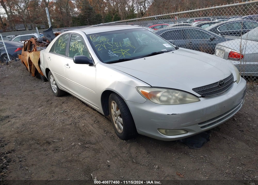 2004 TOYOTA CAMRY XLE VIN: 4T1BE30K64U891578