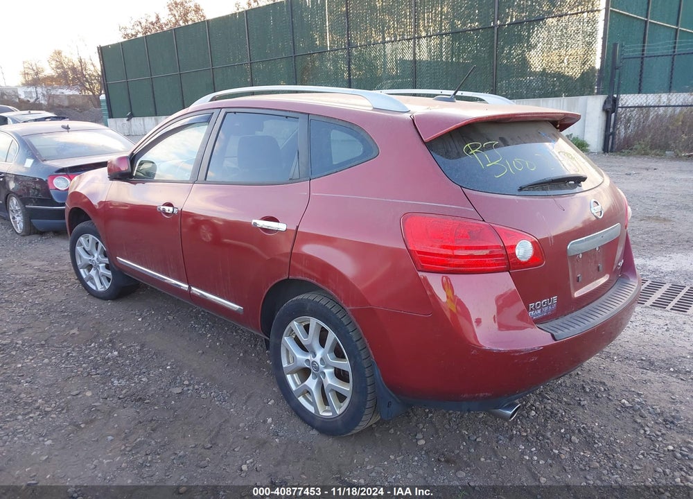 2013 NISSAN ROGUE SV W/SL PKG VIN: JN8AS5MV8DW635394
