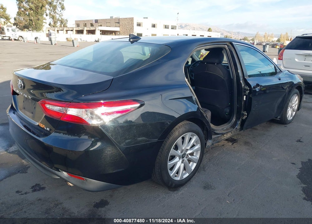 2020 TOYOTA CAMRY LE VIN: 4T1C11AKXLU960175