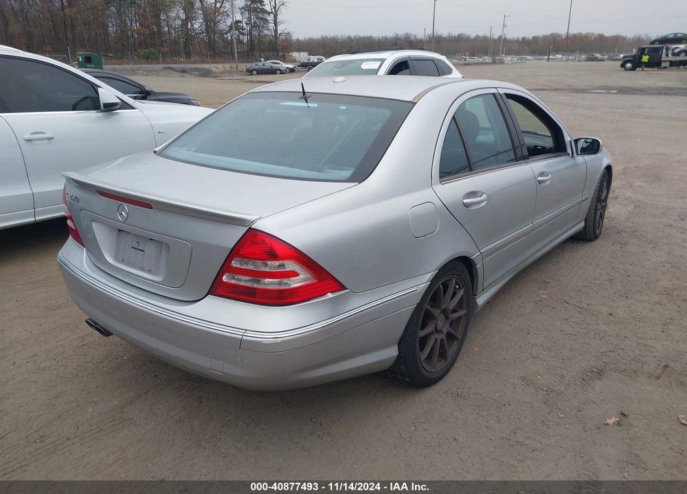 2007 MERCEDES-BENZ C 230 VIN: WDBRF52HX7F923131