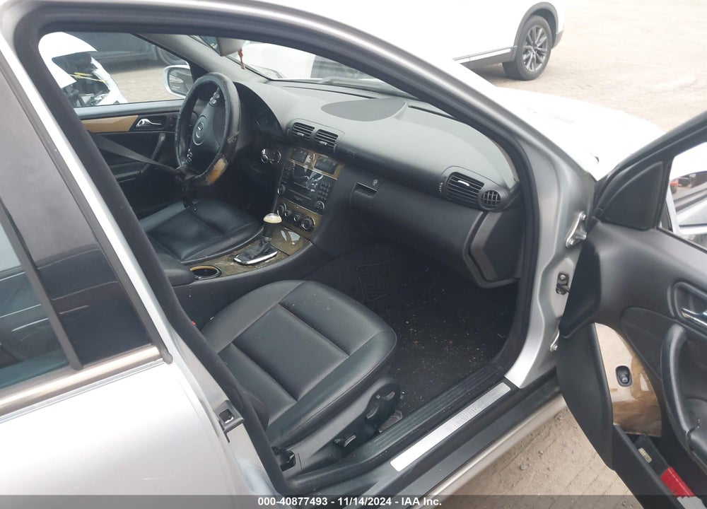 2007 MERCEDES-BENZ C 230 VIN: WDBRF52HX7F923131