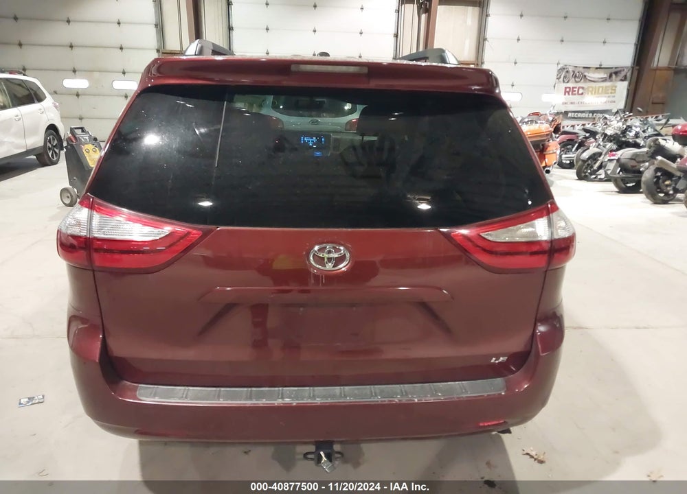 2015 TOYOTA SIENNA LE 8 PASSENGER VIN: 5TDKK3DC4FS663683