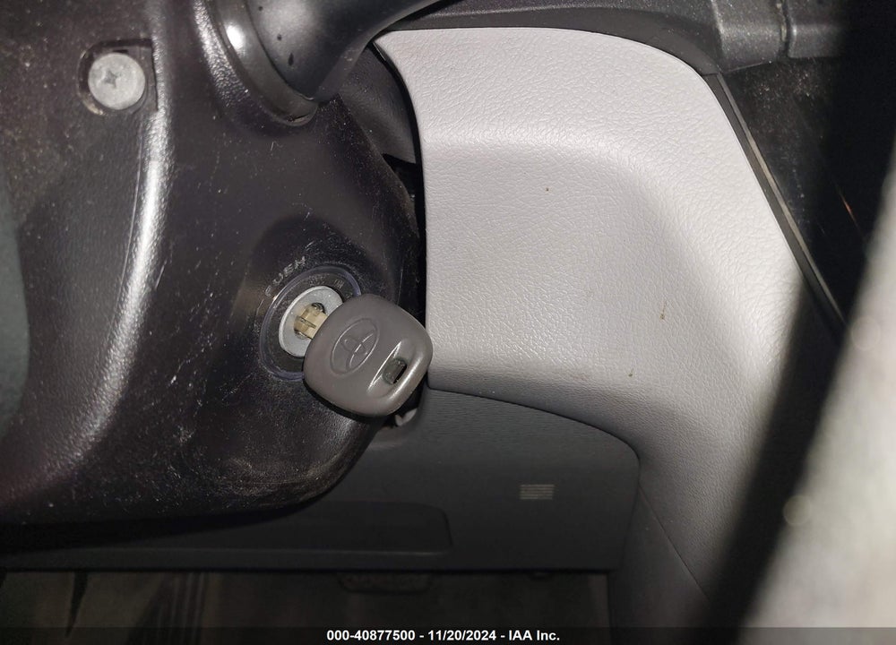2015 TOYOTA SIENNA LE 8 PASSENGER VIN: 5TDKK3DC4FS663683