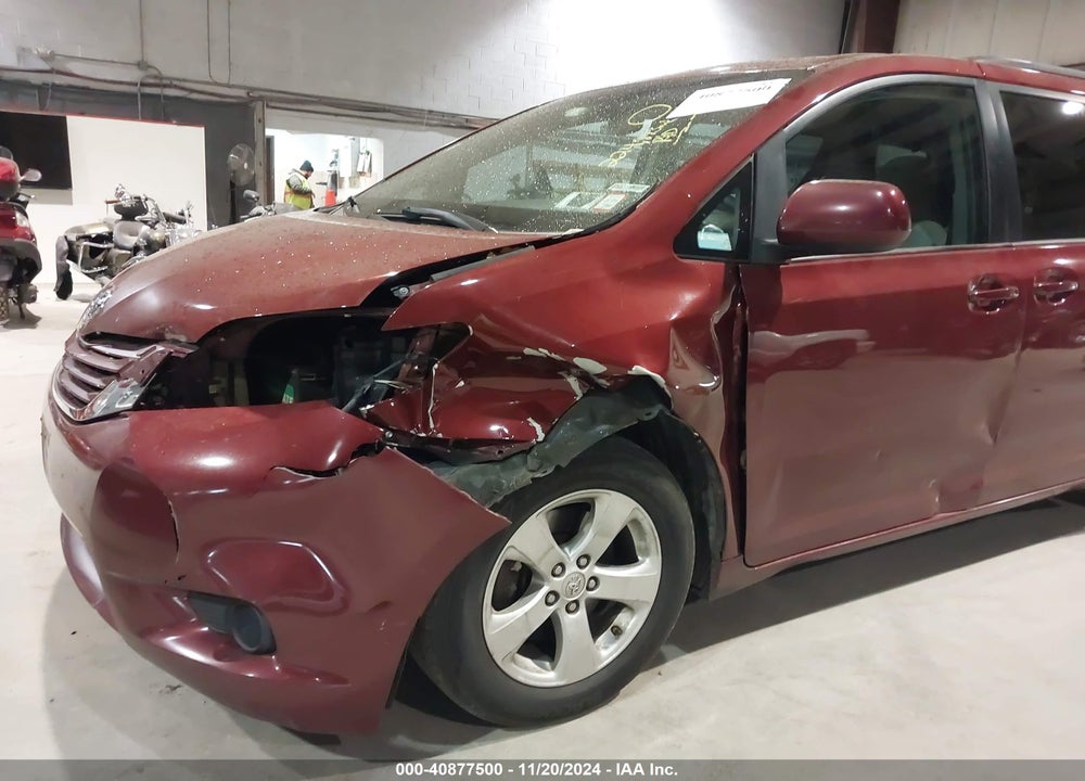 2015 TOYOTA SIENNA LE 8 PASSENGER VIN: 5TDKK3DC4FS663683
