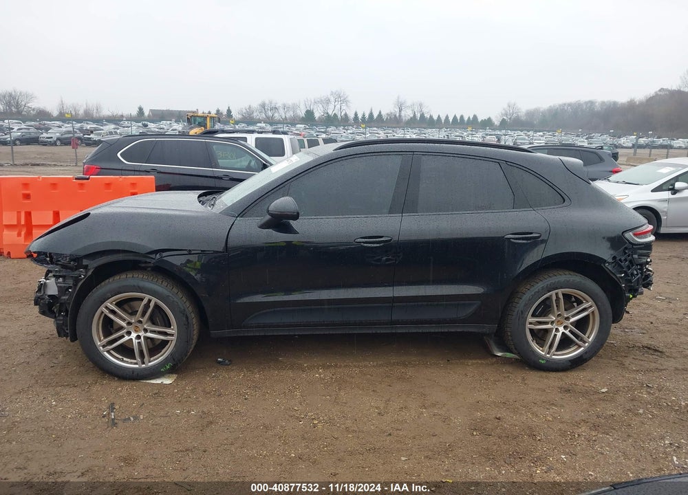 2019 PORSCHE MACAN VIN: WP1AA2A54KLB05633