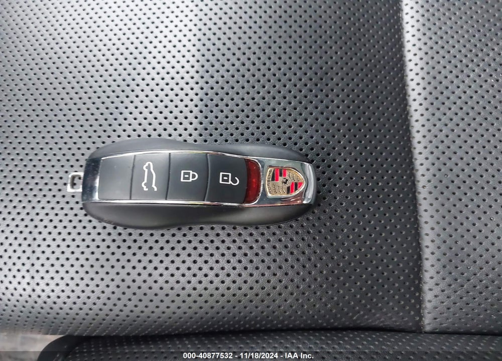 2019 PORSCHE MACAN VIN: WP1AA2A54KLB05633