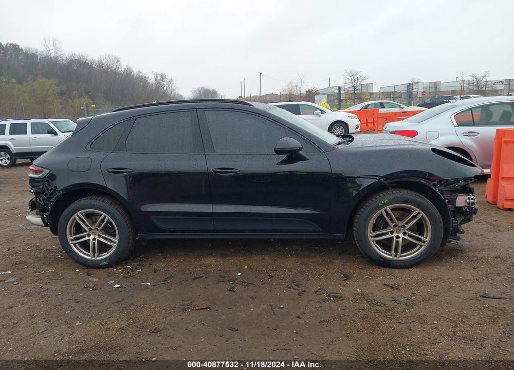 2019 PORSCHE MACAN VIN: WP1AA2A54KLB05633