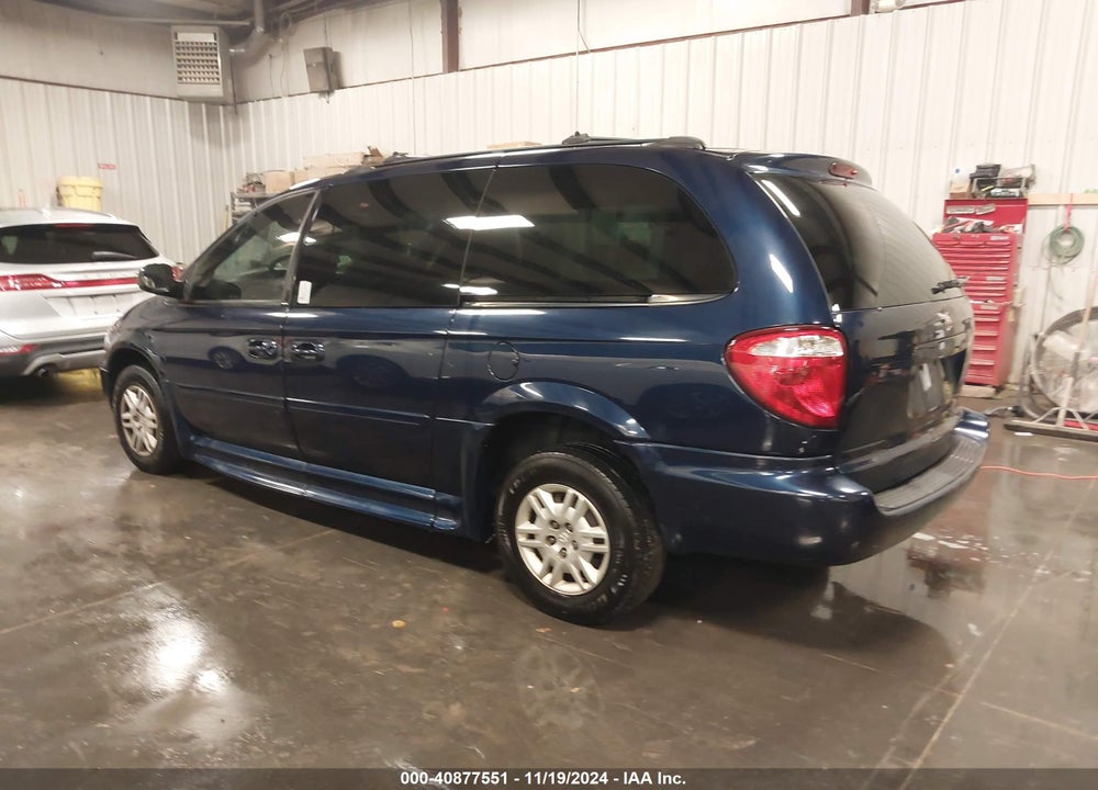 2005 DODGE GRAND CARAVAN SE VIN: 2D4GP24R05R111520