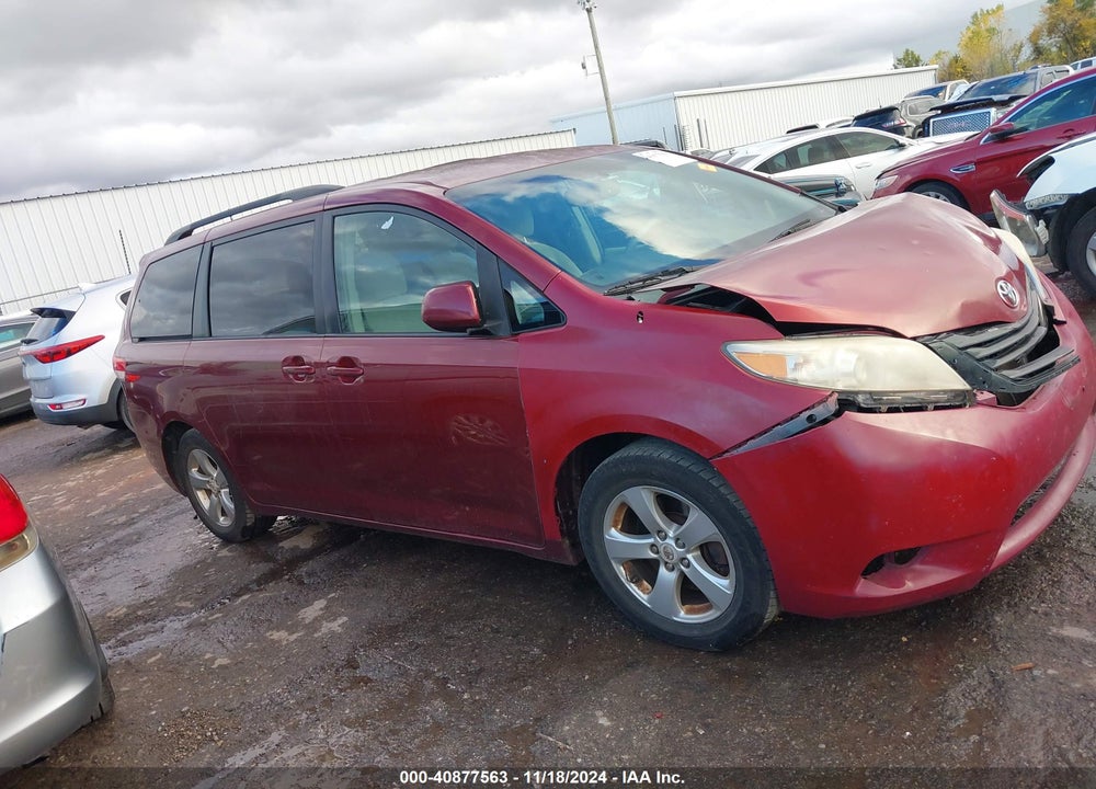 2012 TOYOTA SIENNA LE V6 8 PASSENGER VIN: 5TDKK3DC1CS258473