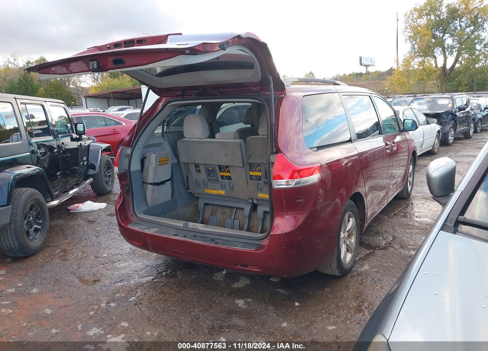 2012 TOYOTA SIENNA LE V6 8 PASSENGER VIN: 5TDKK3DC1CS258473