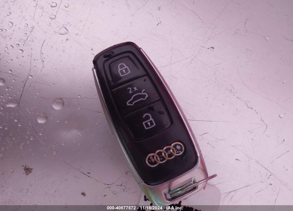2022 AUDI SQ7 VIN: WA1VWBF77ND007090