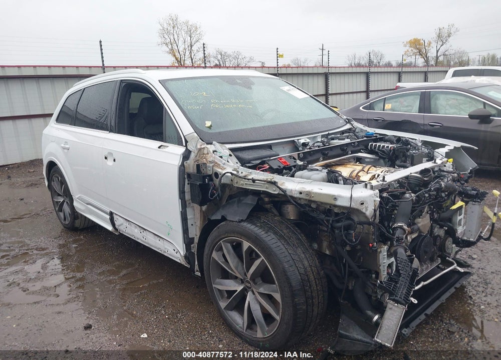 2022 AUDI SQ7 VIN: WA1VWBF77ND007090