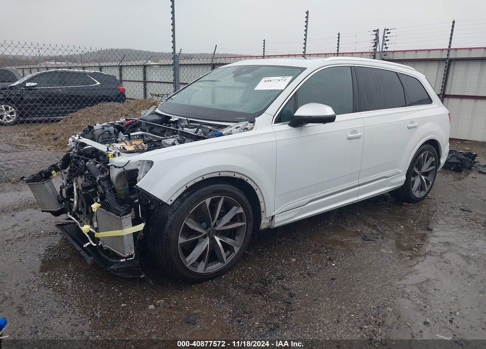 2022 AUDI SQ7 VIN: WA1VWBF77ND007090