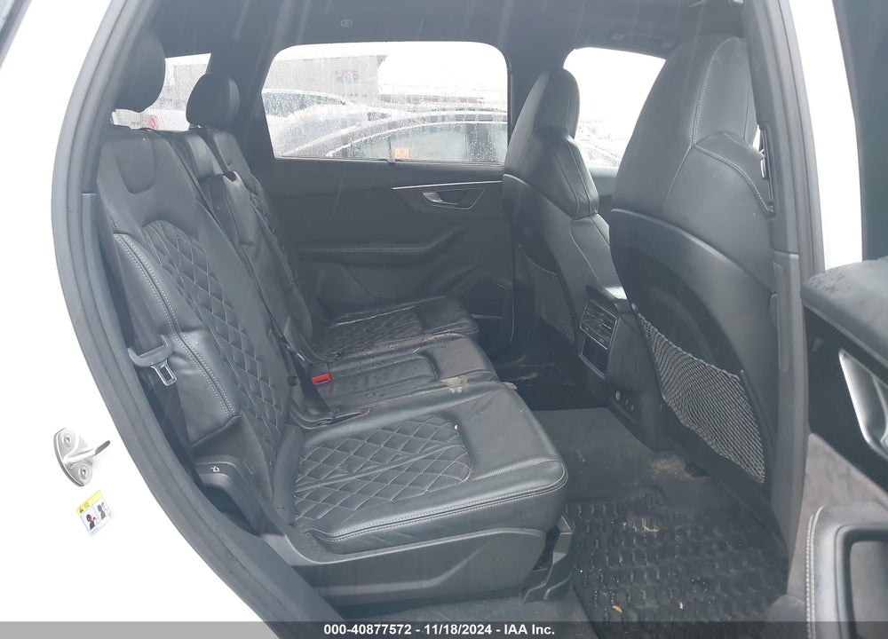 2022 AUDI SQ7 VIN: WA1VWBF77ND007090