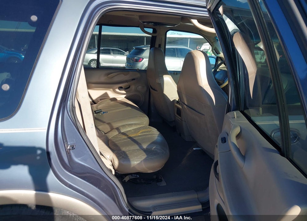 2001 FORD EXPEDITION EDDIE BAUER VIN: 1FMEU17L61LB73629