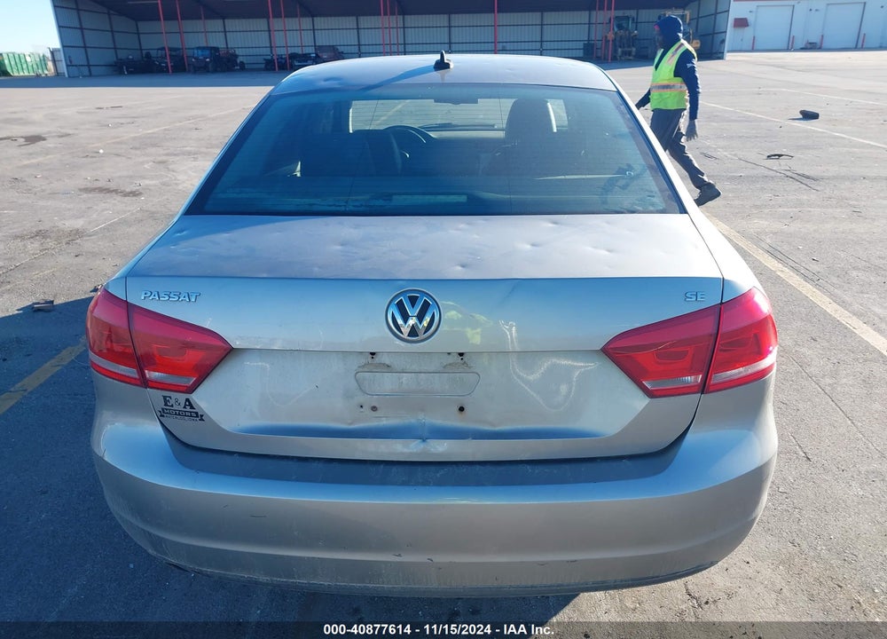 2013 VOLKSWAGEN PASSAT SE W/SUNROOF VIN: 1VWBP7A36DC009423
