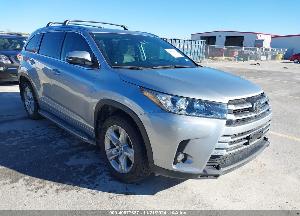 2019 TOYOTA HIGHLANDER LIMITED VIN: 5TDYZRFH1KS311527