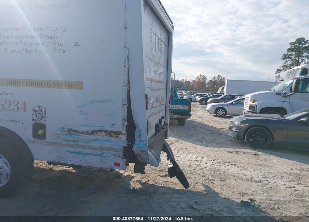 2014 FORD E-350 CUTAWAY VIN: 1FDWE3FL2EDA61022