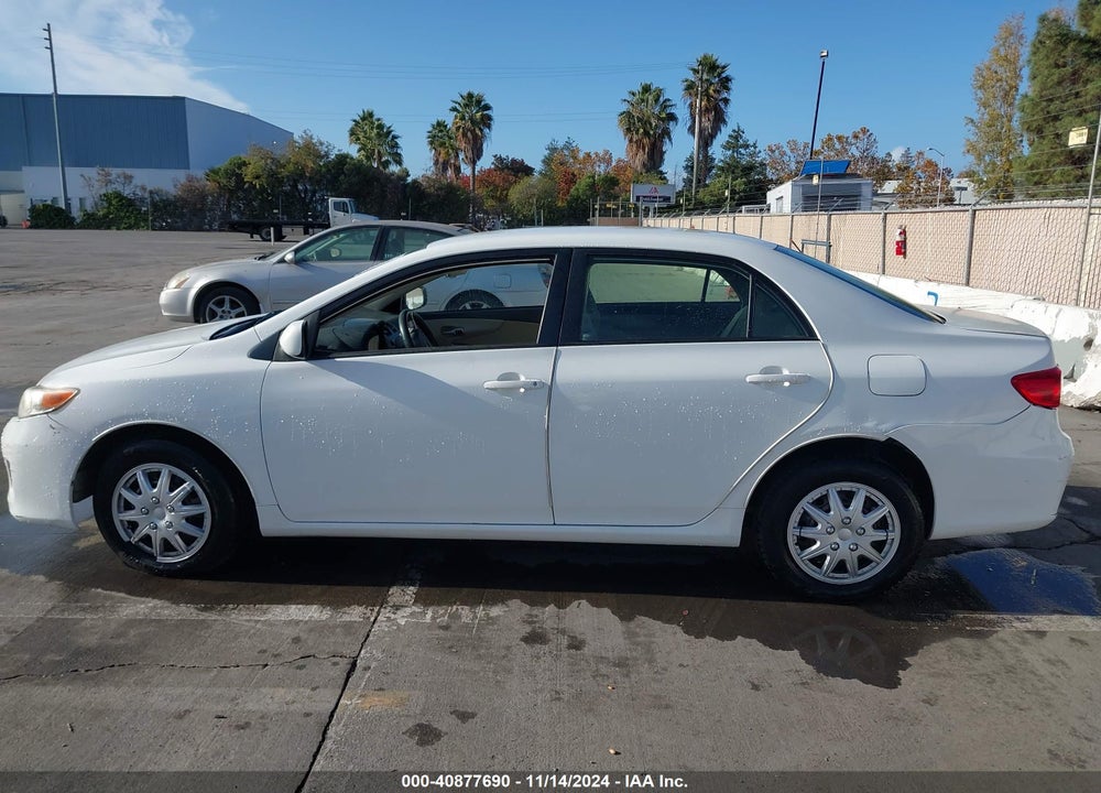2011 TOYOTA COROLLA LE VIN: JTDBU4EEXB9165500