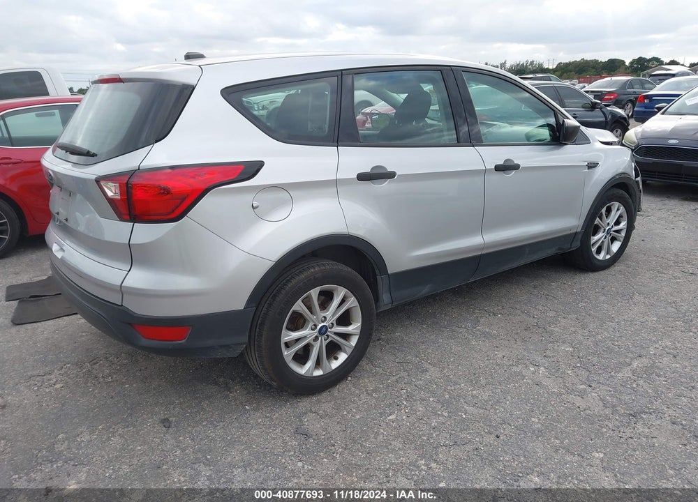 2019 FORD ESCAPE S VIN: 1FMCU0F73KUA59170