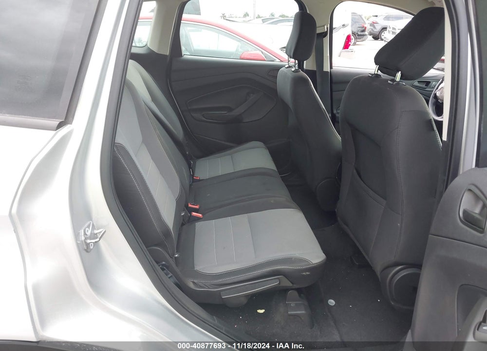 2019 FORD ESCAPE S VIN: 1FMCU0F73KUA59170