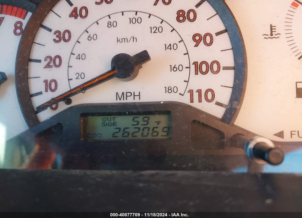 2004 TOYOTA COROLLA S VIN: 1NXBR32E24Z260340