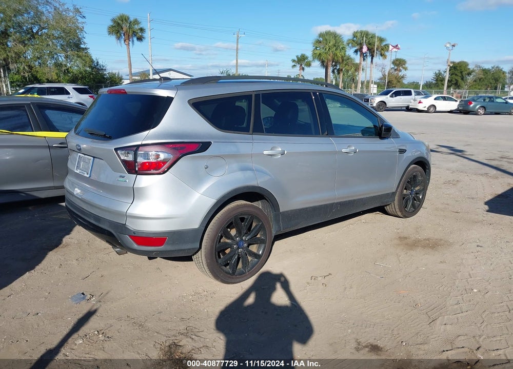 2017 FORD ESCAPE SE VIN: 1FMCU0GD3HUE64782