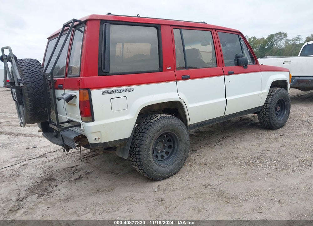 1988 ISUZU TROOPER II VIN: JACCH58E8J7904852