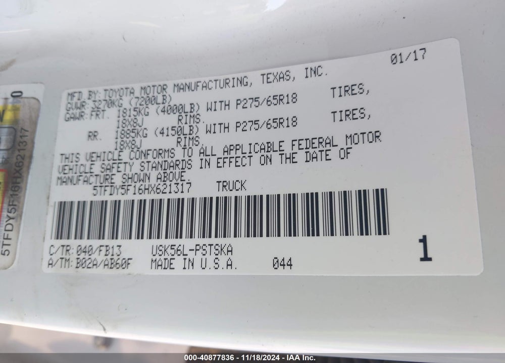 2017 TOYOTA TUNDRA SR5 5.7L V8 VIN: 5TFDY5F16HX621317