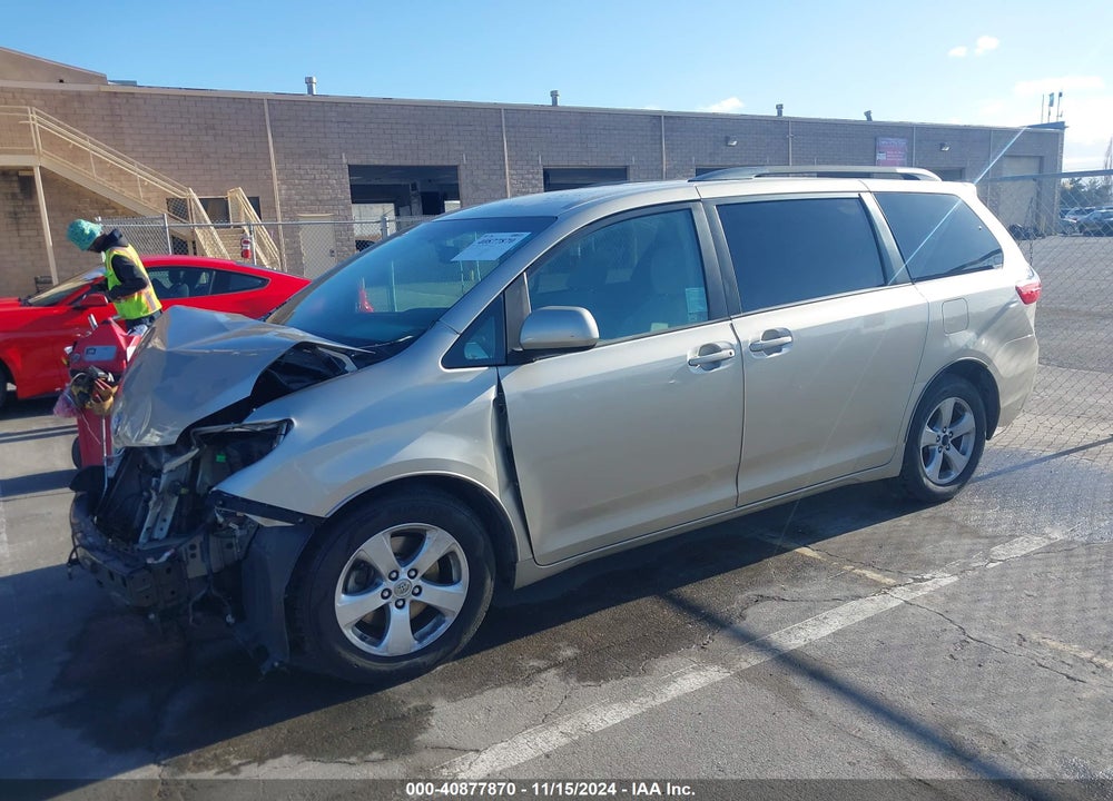 2016 TOYOTA SIENNA LE 8 PASSENGER VIN: 5TDKK3DC3GS760892