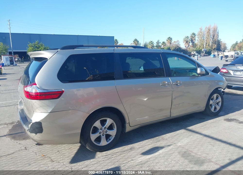 2016 TOYOTA SIENNA LE 8 PASSENGER VIN: 5TDKK3DC3GS760892