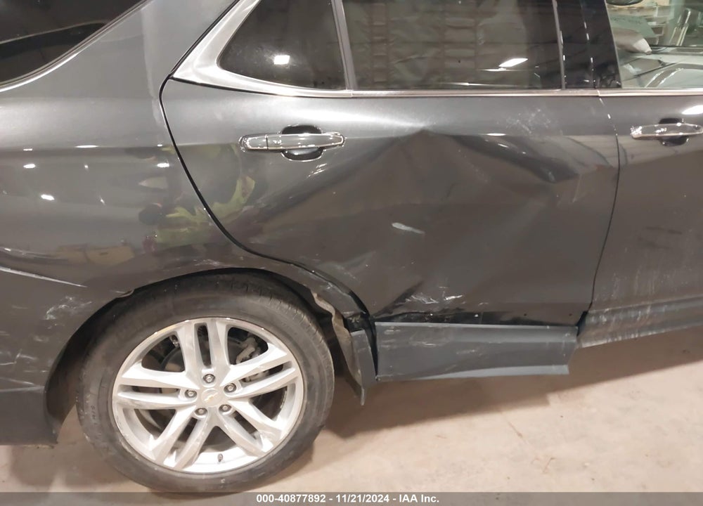 2018 CHEVROLET EQUINOX PREMIER VIN: 2GNAXWEX5J6152963