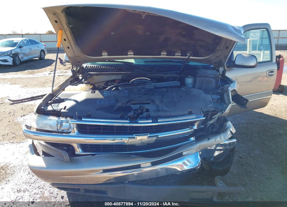 2005 CHEVROLET TAHOE LT VIN: 1GNEC13Z15J241622