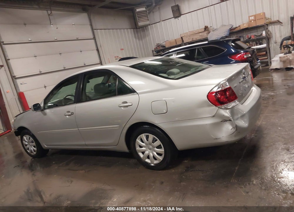 2005 TOYOTA CAMRY LE VIN: 4T1BE32K85U967929