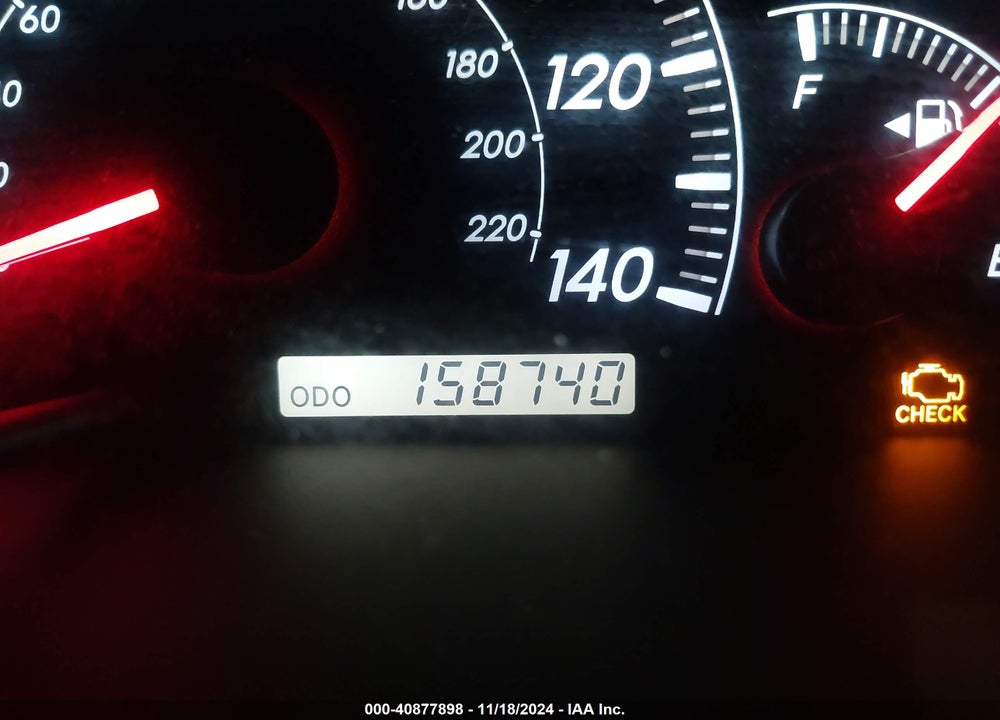 2005 TOYOTA CAMRY LE VIN: 4T1BE32K85U967929