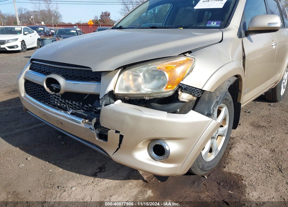 2009 TOYOTA RAV4 LIMITED VIN: JTMBF31V395004272