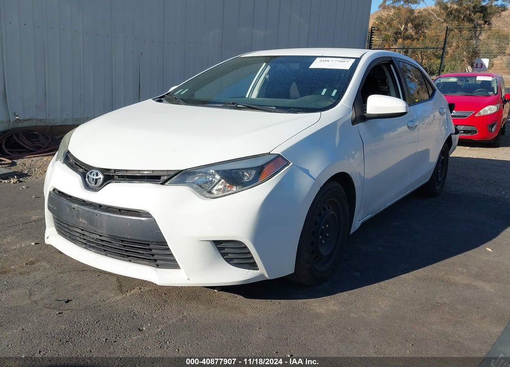 2015 TOYOTA COROLLA LE VIN: 5YFBURHE1FP302445