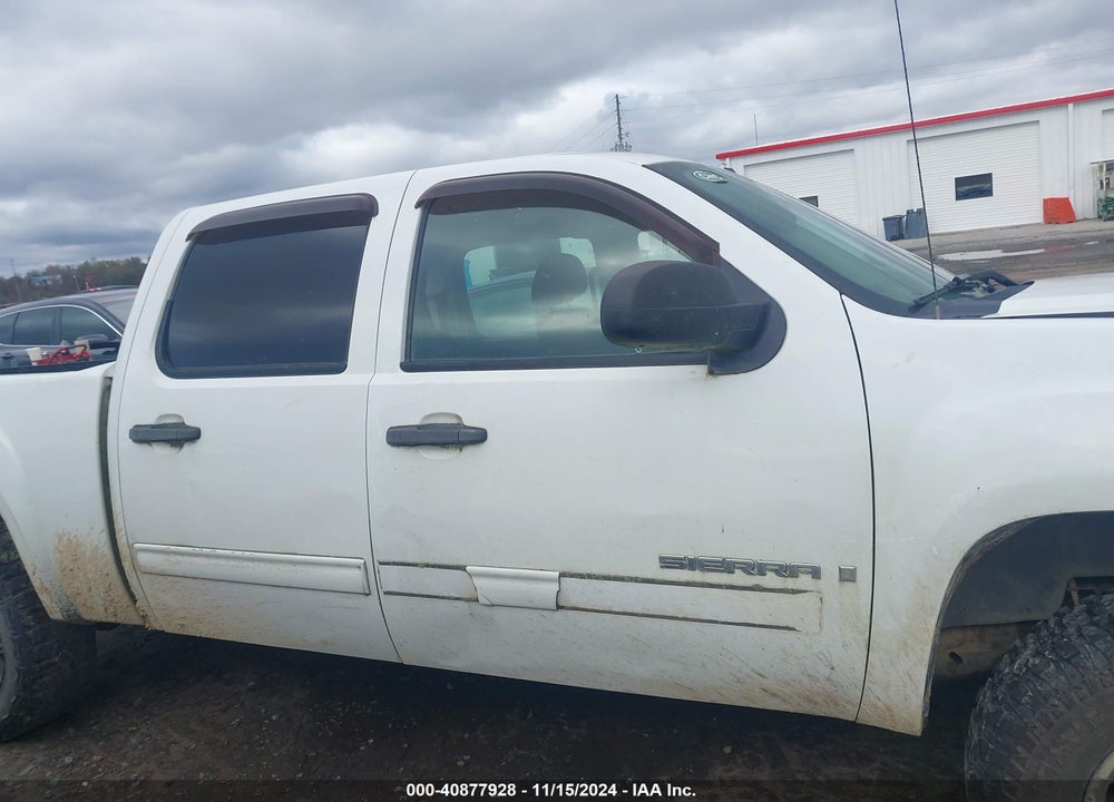 2008 GMC SIERRA 1500 VIN: 2GTEK13M081202311