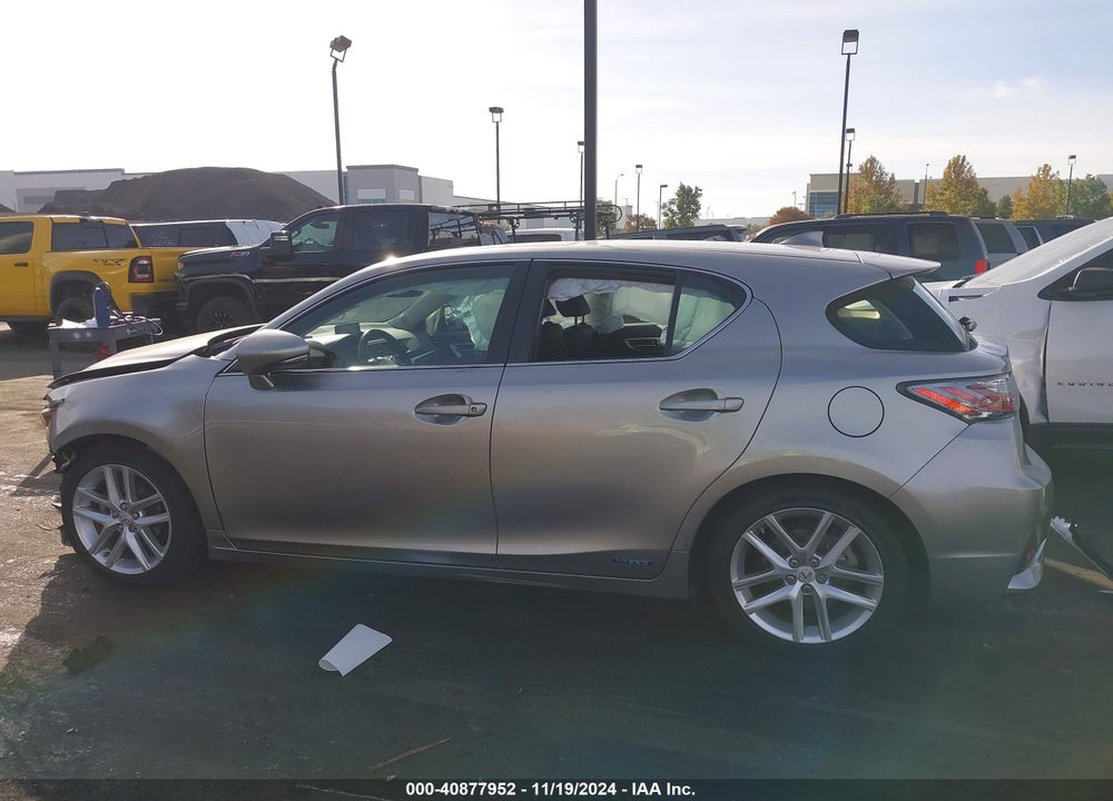 2017 LEXUS CT 200H VIN: JTHKD5BHXH2285379