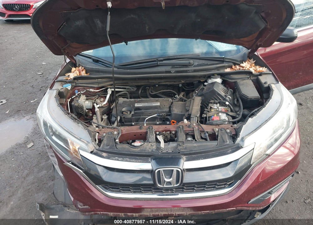 2015 HONDA CR-V LX VIN: 2HKRM4H31FH695392