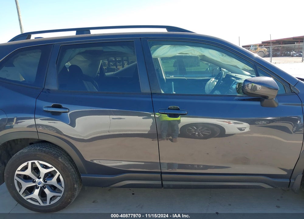 2019 SUBARU FORESTER VIN: JF2SKAGC8KH452776