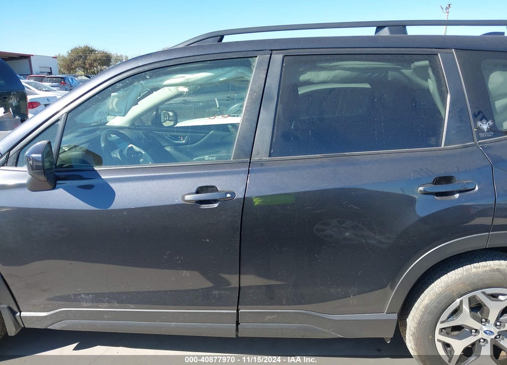 2019 SUBARU FORESTER VIN: JF2SKAGC8KH452776