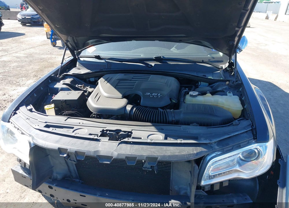 2019 CHRYSLER 300 VIN: 2C3CCAEG3KH528070