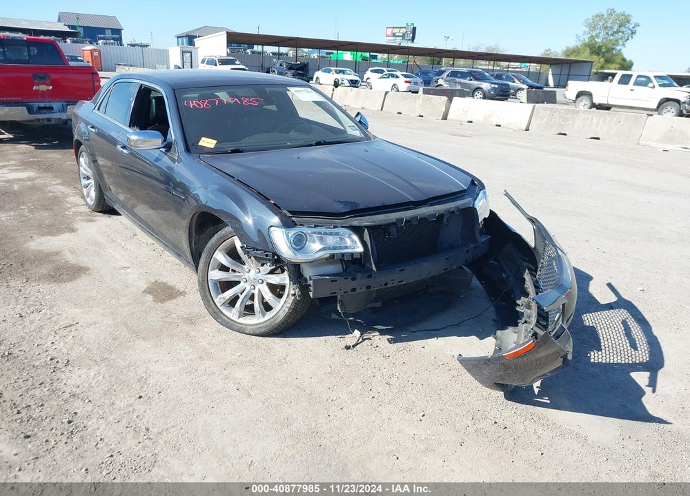 2019 CHRYSLER 300 VIN: 2C3CCAEG3KH528070