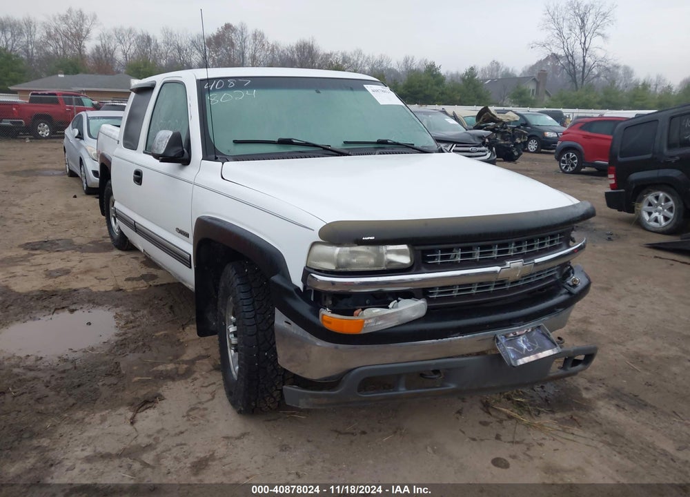 2001 CHEVROLET SILVERADO 1500 LS VIN: 1GCEK19T81E150543
