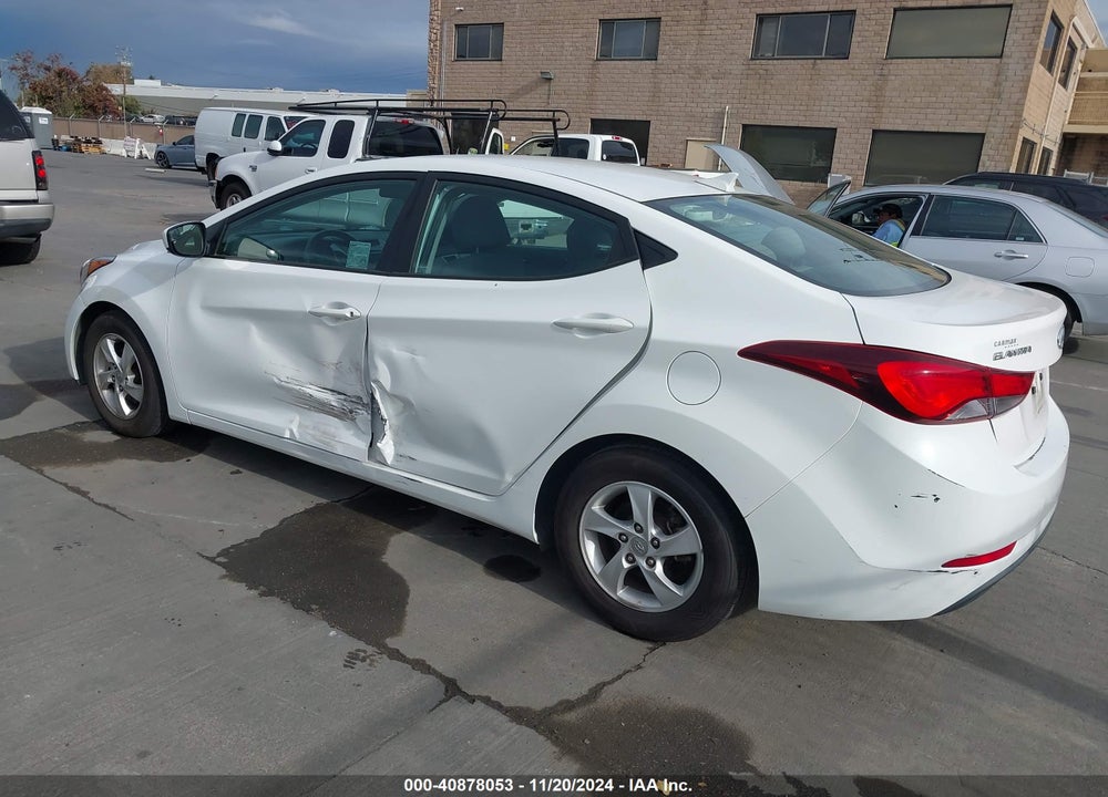 2014 HYUNDAI ELANTRA SE VIN: 5NPDH4AE7EH524686